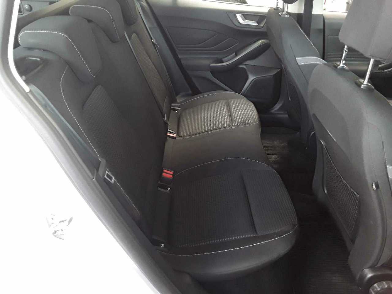 Ford Focus Turnier 1.5 EcoBlue Start-Stopp-System COOL&CONNECT 10