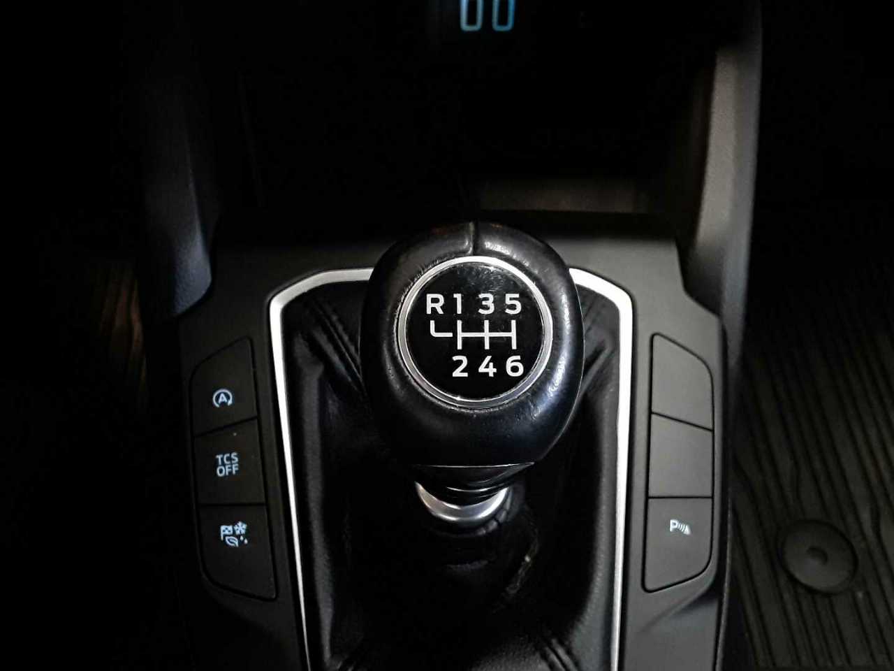Ford Focus Turnier 1.5 EcoBlue Start-Stopp-System COOL&CONNECT 16