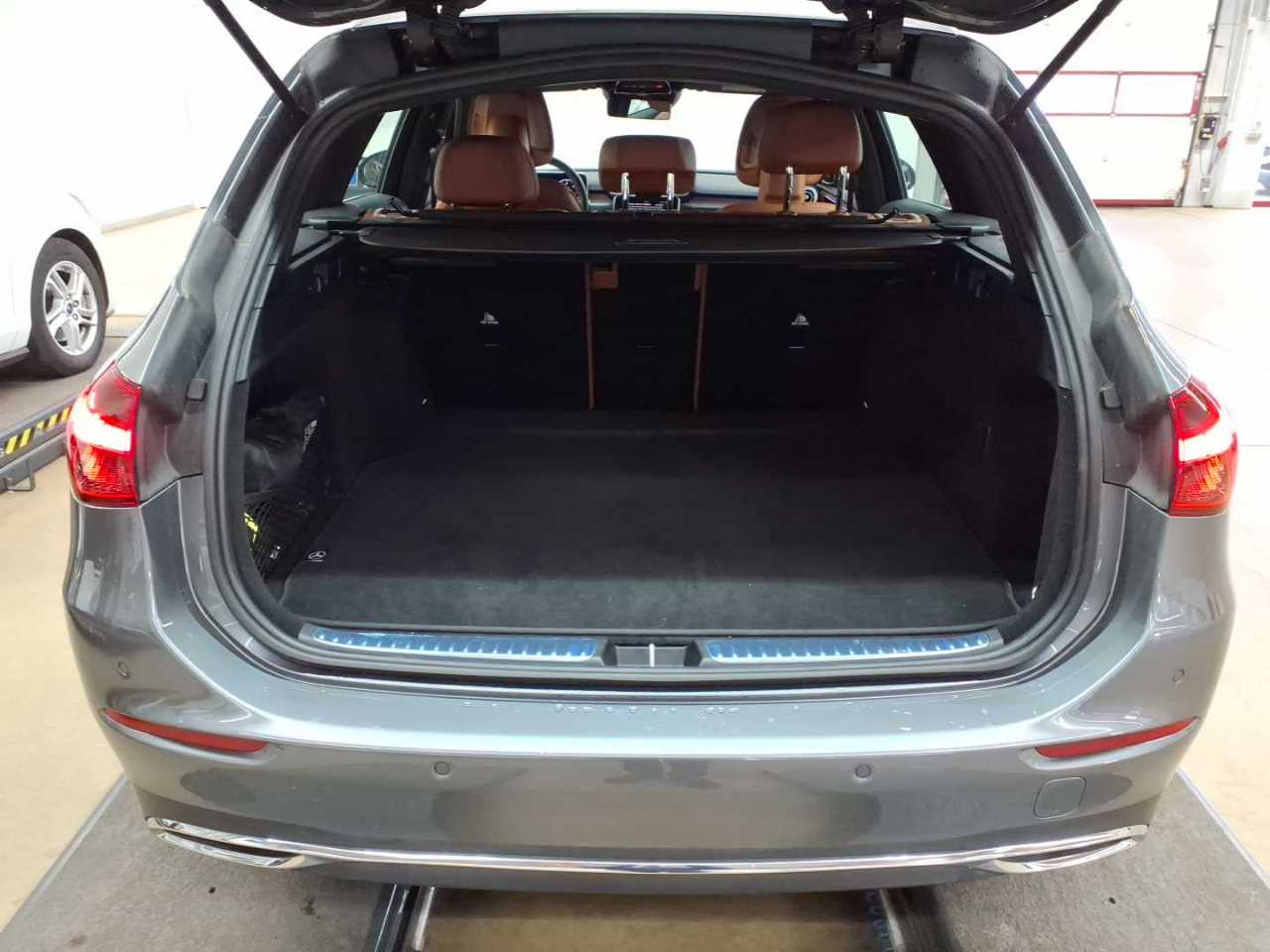 Mercedes-Benz C 220 d T 9G-TRONIC Edition Avantgarde 9