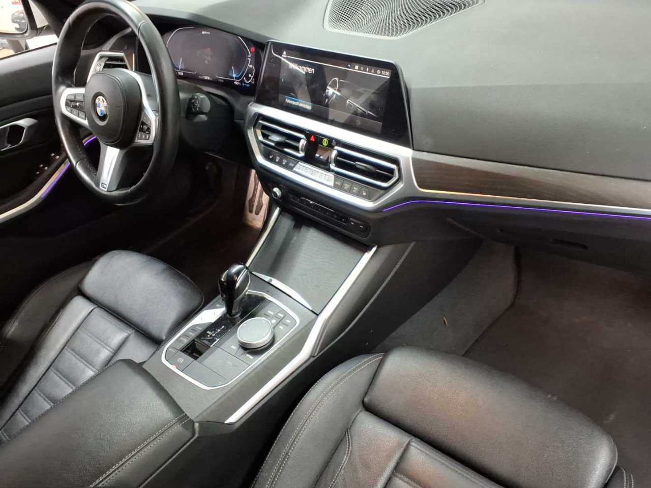 Bmw 330e Touring xDrive Aut. M Sport 12