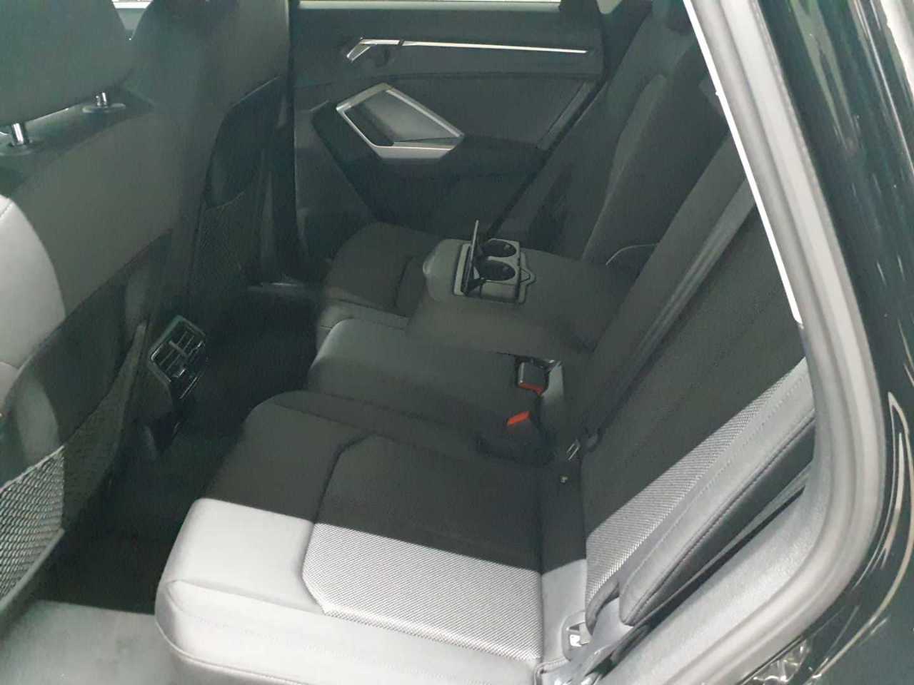 Audi Q3 35 TFSI S tronic advanced 7