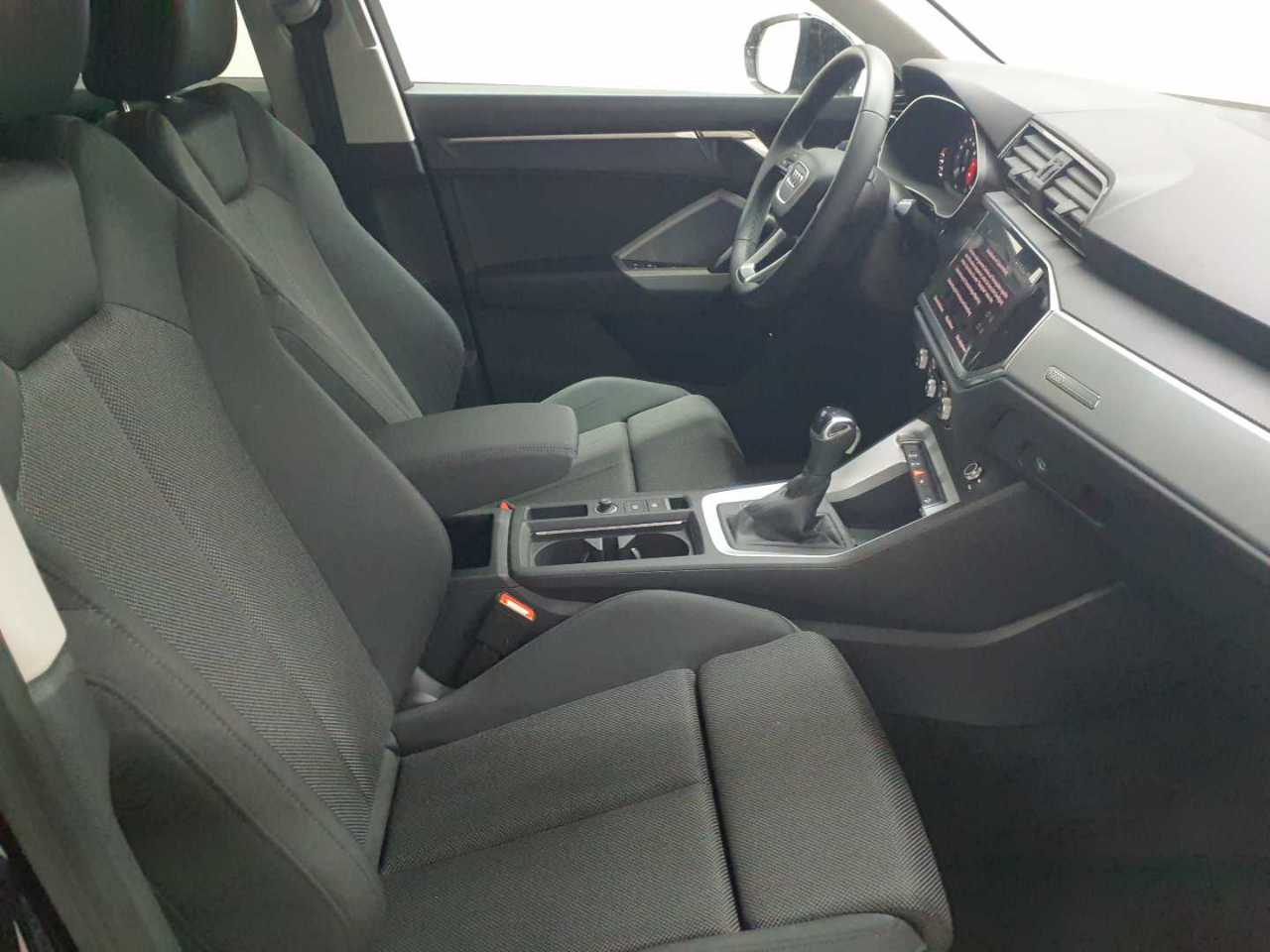 Audi Q3 35 TFSI S tronic advanced 12