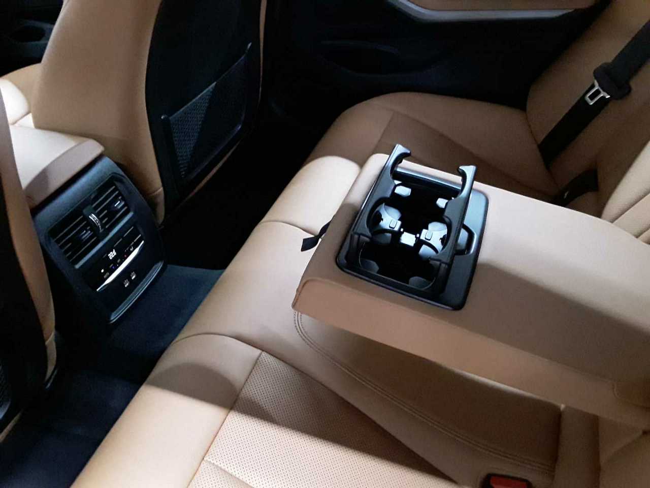 Bmw 330e Touring Aut. Advantage 8
