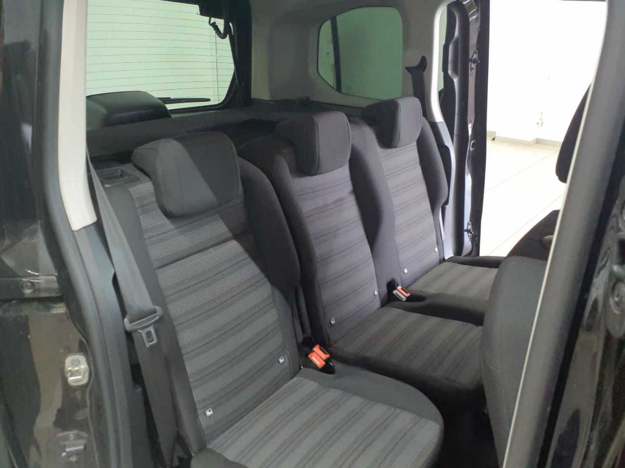 Opel Combo Life 1.5 D Start/Stop Elegance 9