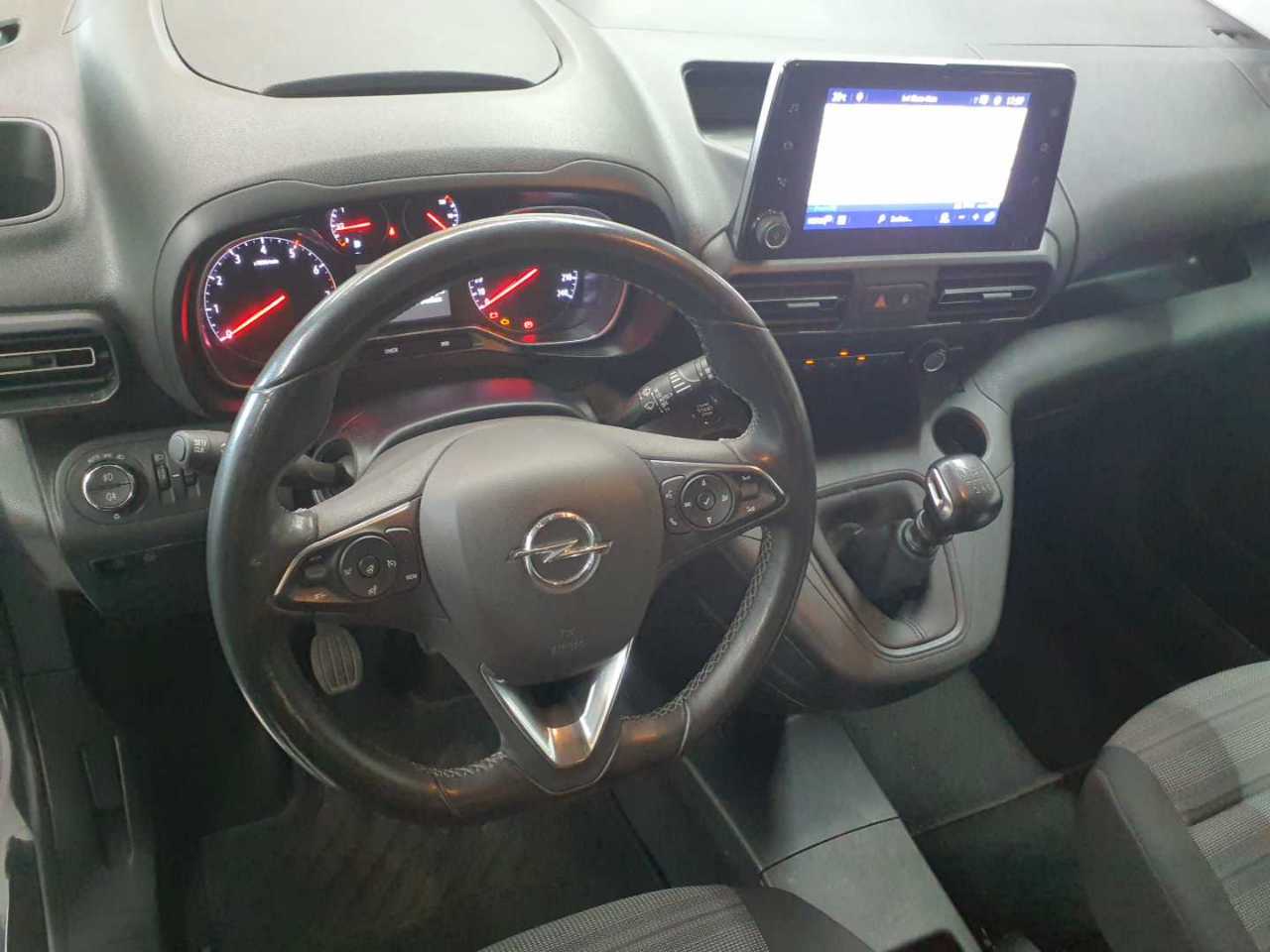 Opel Combo Life 1.5 D Start/Stop Elegance 13