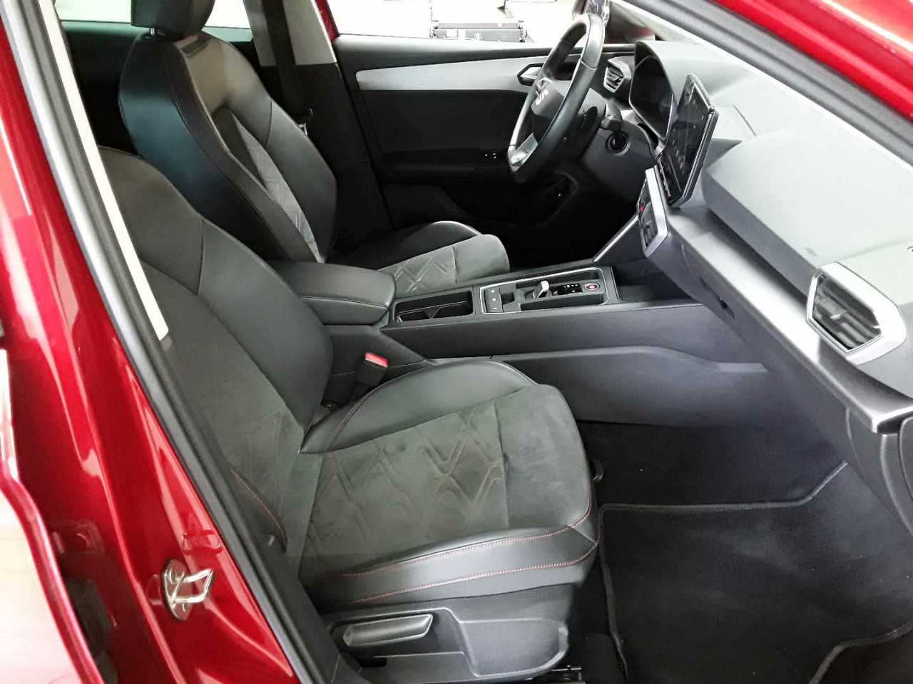 Seat Leon Sportstourer 1.4 e-Hybrid DSG FR 11