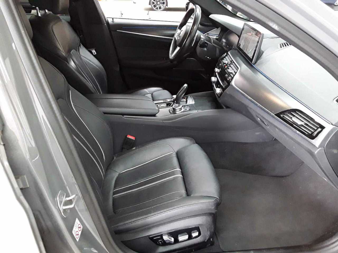 Bmw 530e Touring Aut. 11