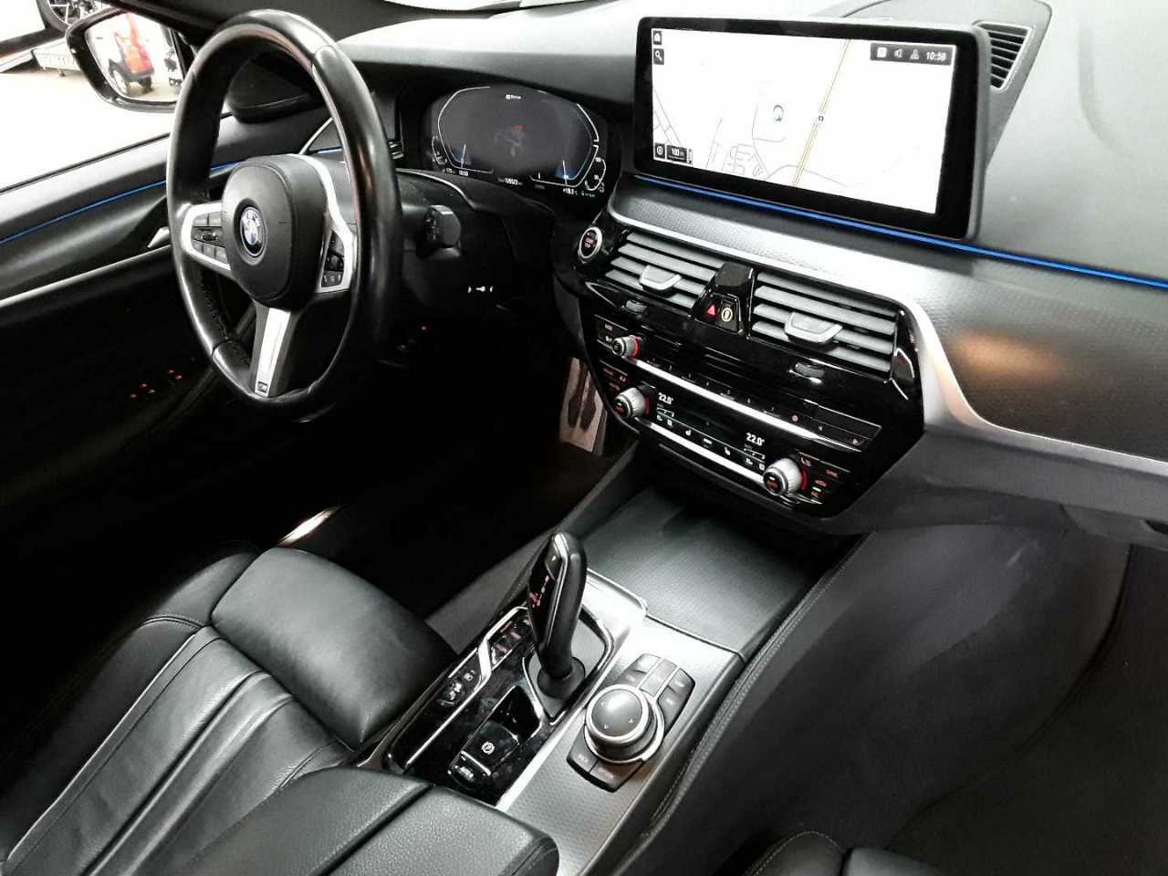 Bmw 530e Touring Aut. 12