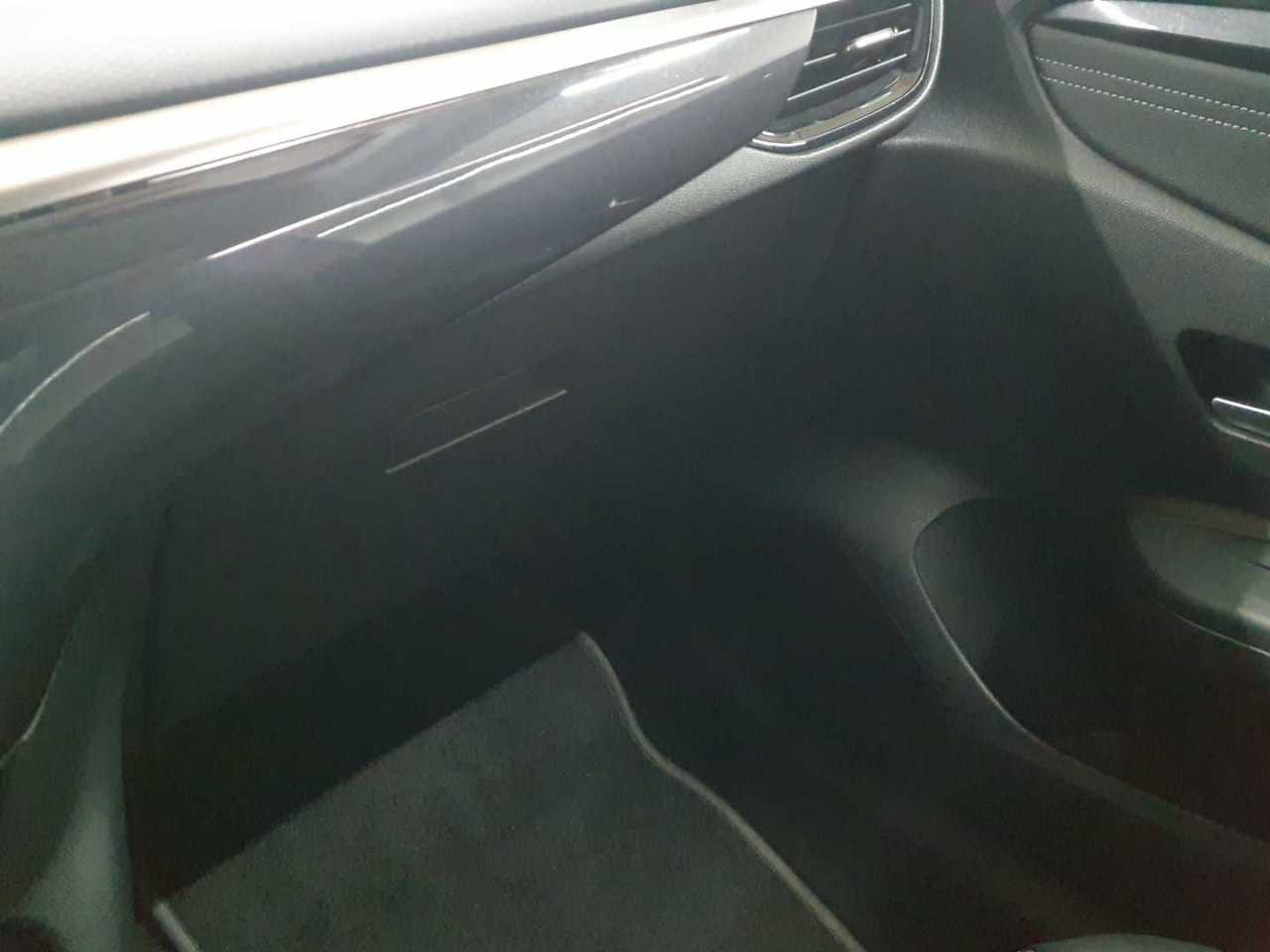 Opel Corsa 1.2 Start/Stop Elegance 18