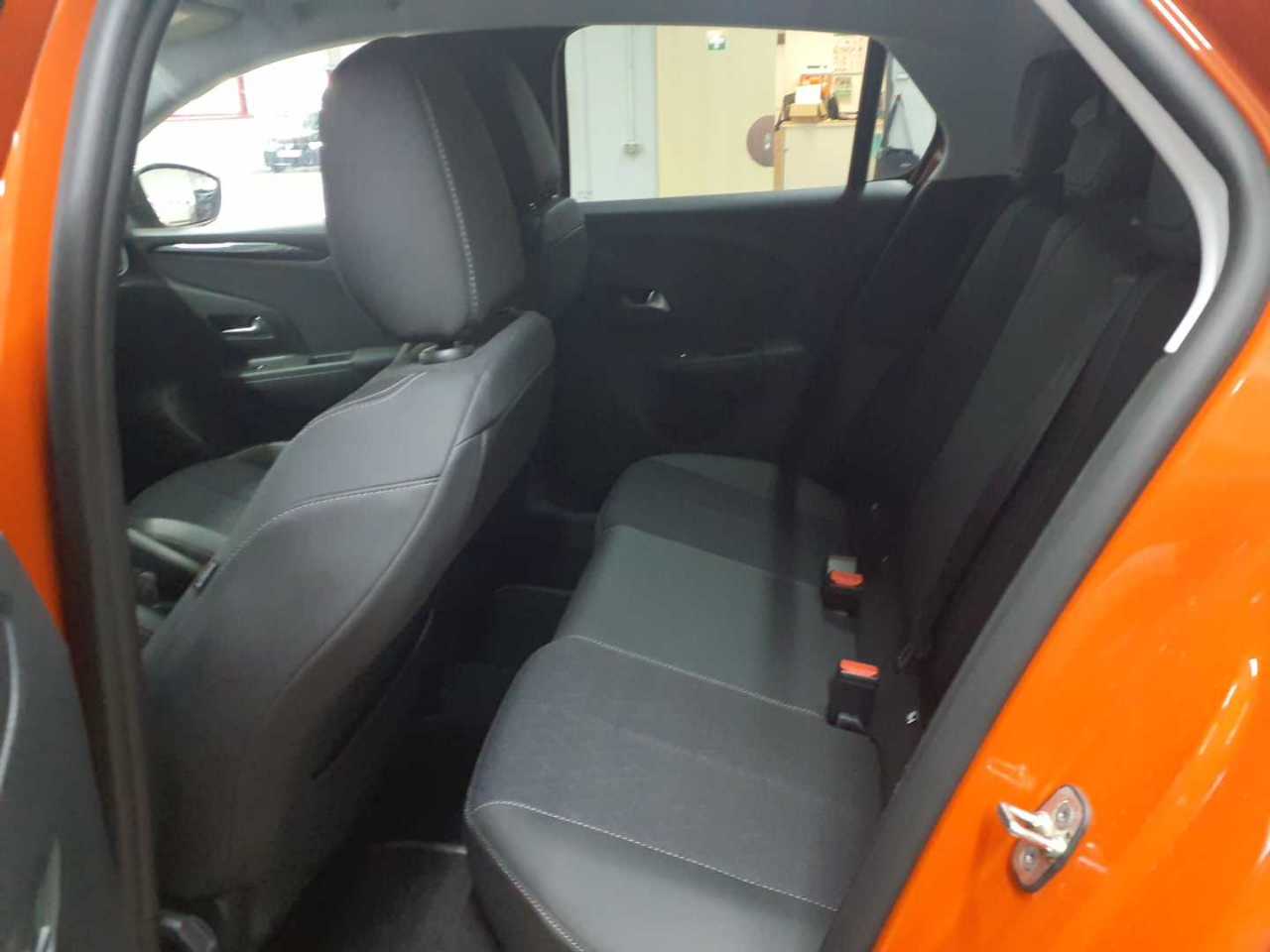 Opel Corsa 1.2 Start/Stop Elegance 9