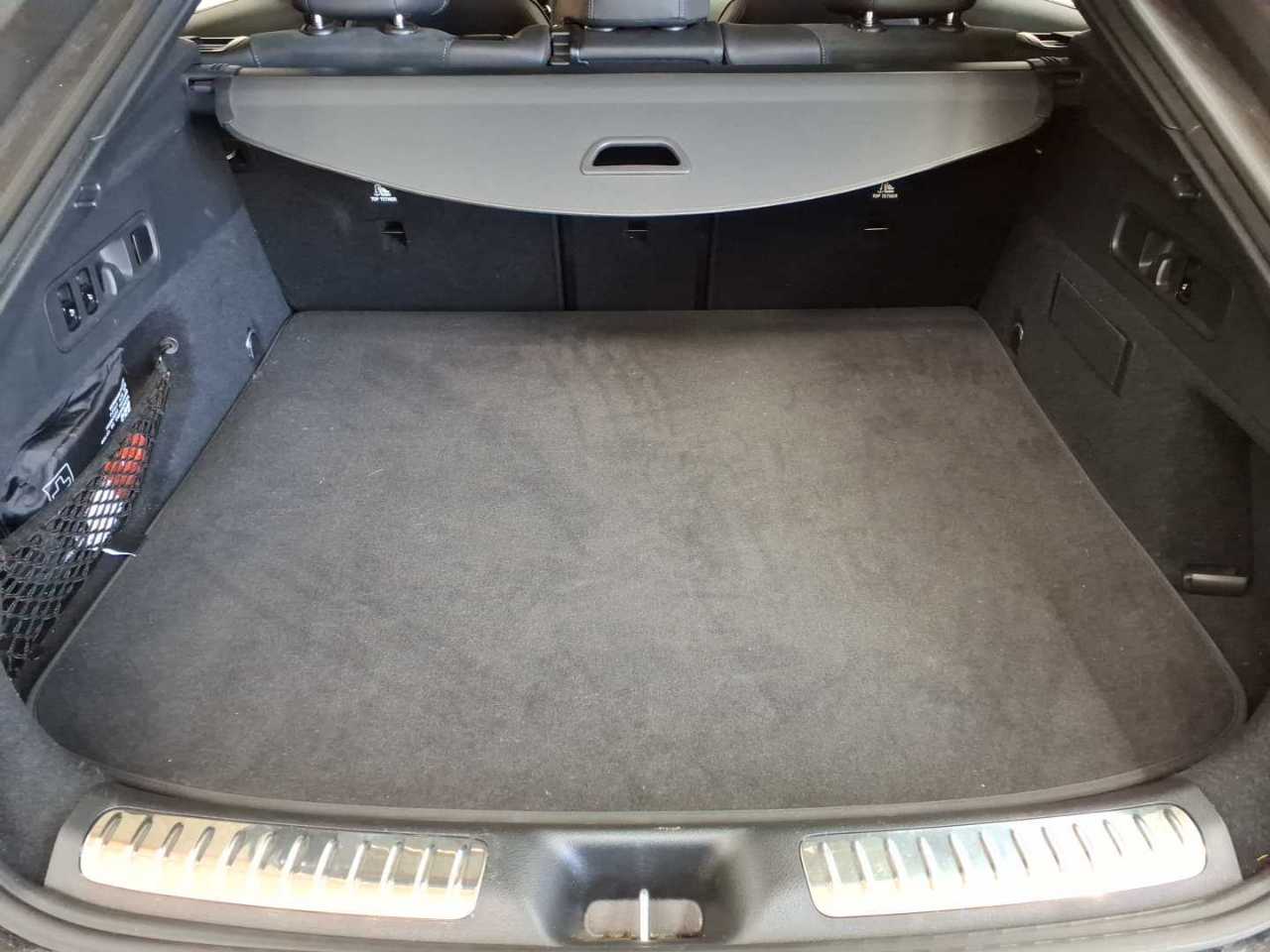 Mercedes-Benz GLC-Coupe 200 4Matic 9G-TRONIC AMG Line Advanced 10