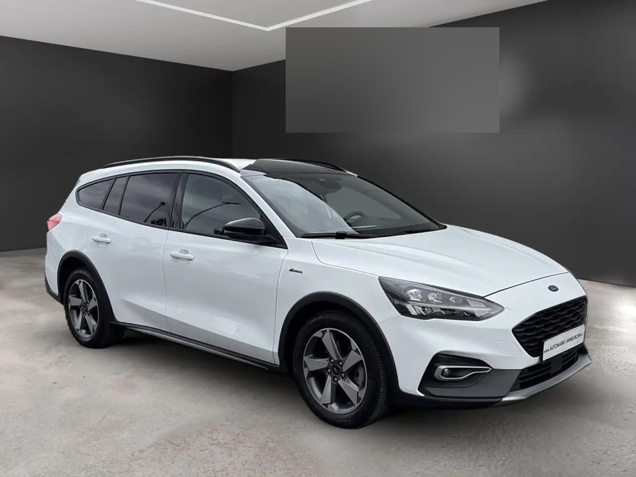 Ford Focus Active X AHK*HUD*17*ACC*LED*Kamera*Navi+