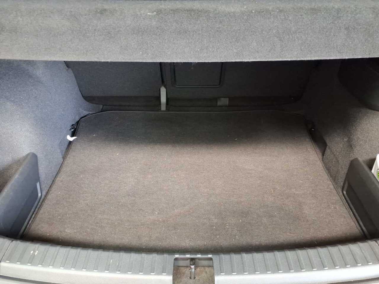 Skoda Karoq 1.0 TSI Clever 10