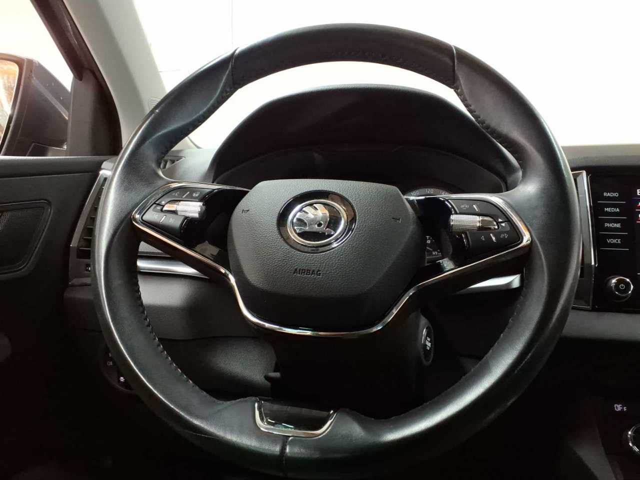 Skoda Karoq 1.0 TSI Clever 16