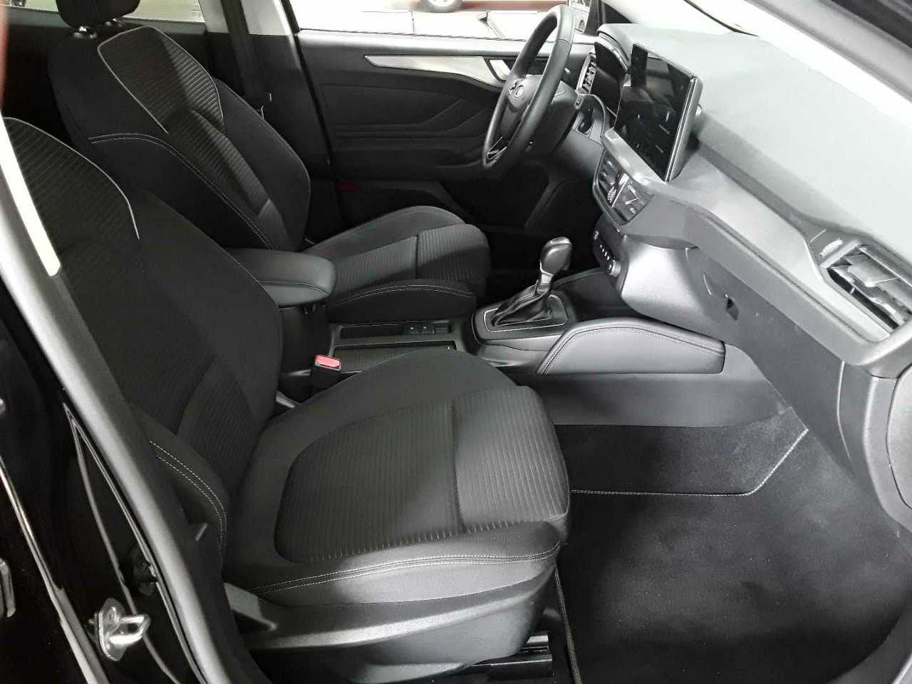 Ford Focus Turnier 1.0 EcoBoost Hybrid Aut. TITANIUM X 11