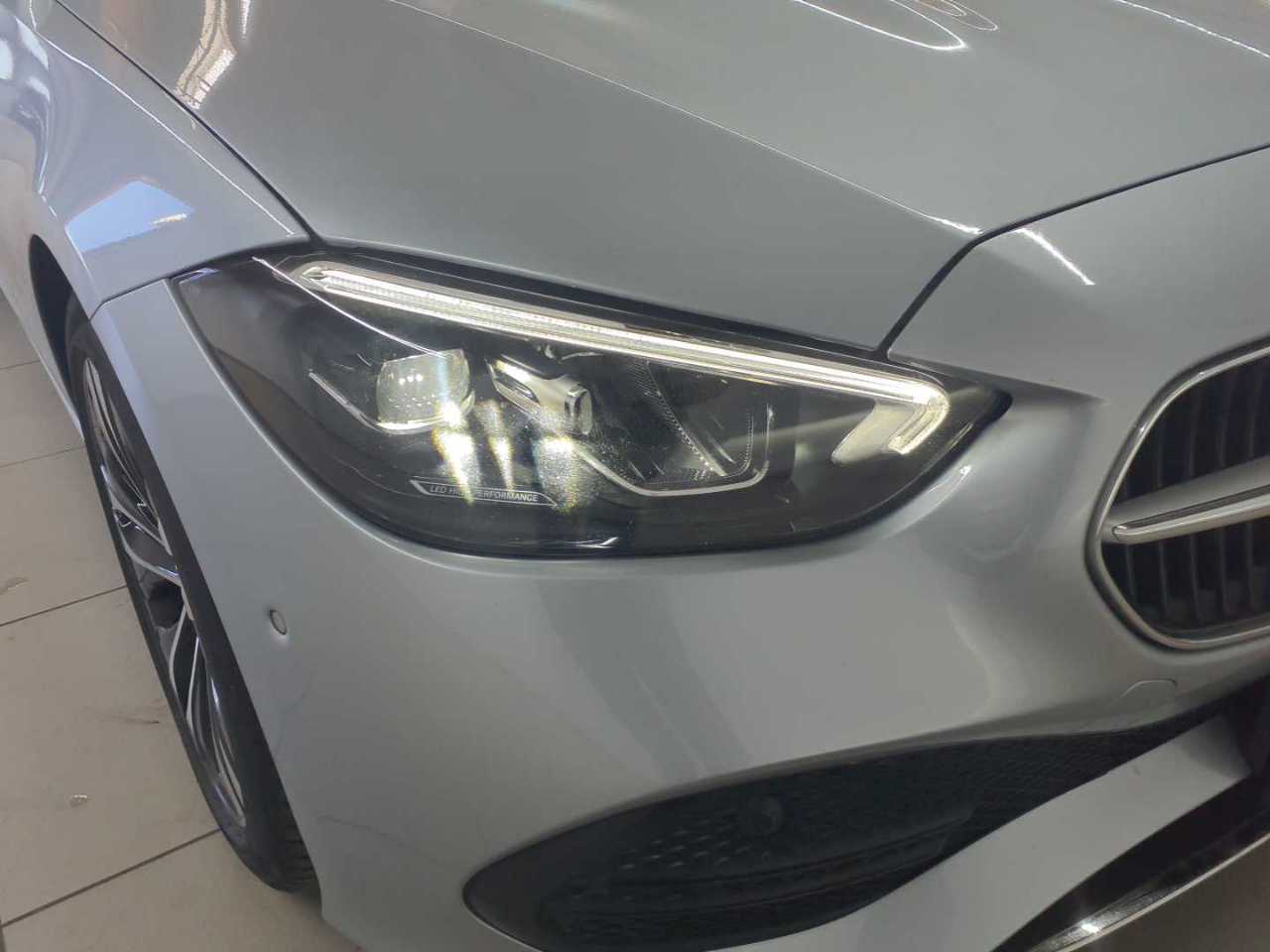 Mercedes-Benz C 220 d T 9G-TRONIC Avantgarde 16