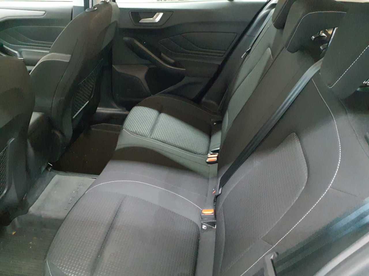 Ford Focus Turnier 1.5 EcoBlue Start-Stopp-System COOL&CONNECT 7