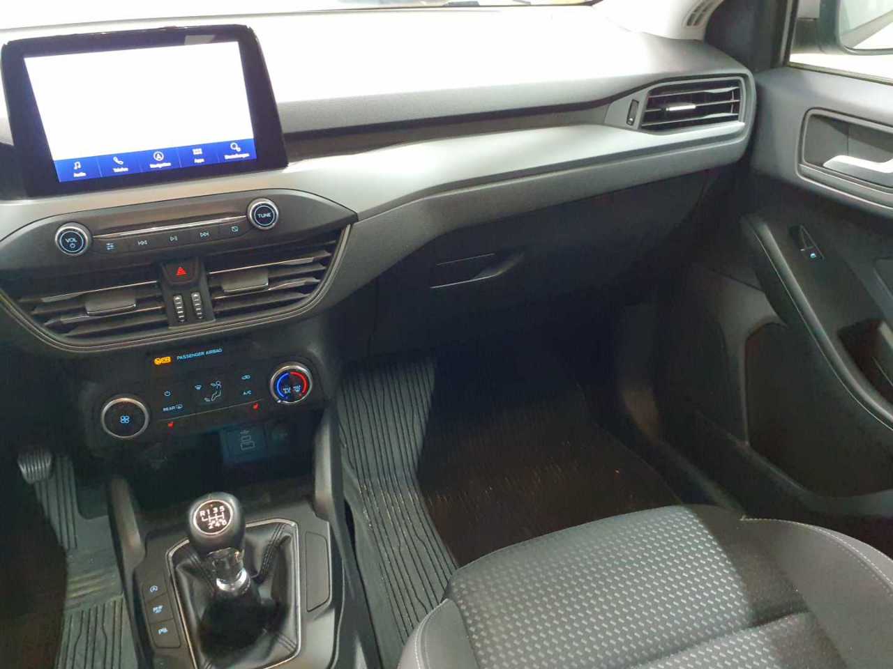 Ford Focus Turnier 1.5 EcoBlue Start-Stopp-System COOL&CONNECT 6