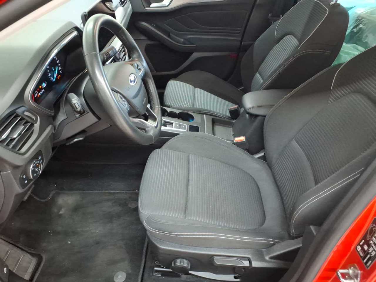 Ford Focus Turnier 1.5 EcoBlue Start-Stopp-System Aut. TITANIUM 3