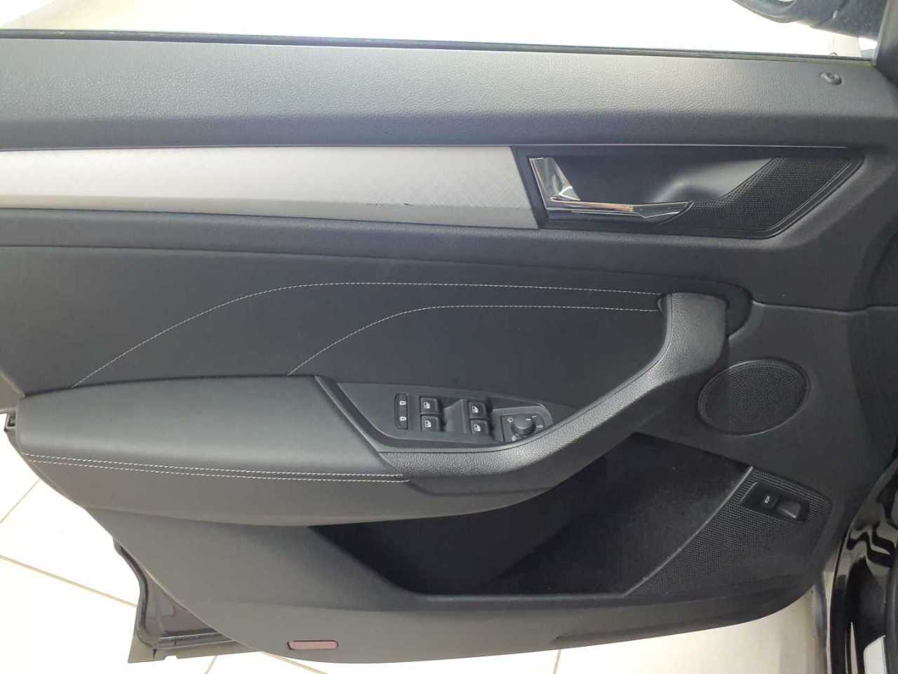Skoda Kodiaq 2.0 TDI 4x4 DSG Tour 4
