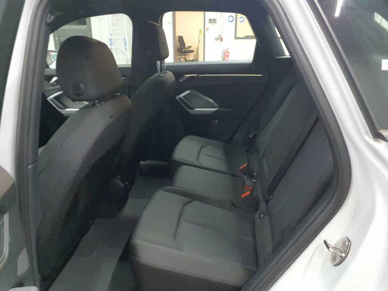 Audi Q3 45 TFSIe S tronic 8