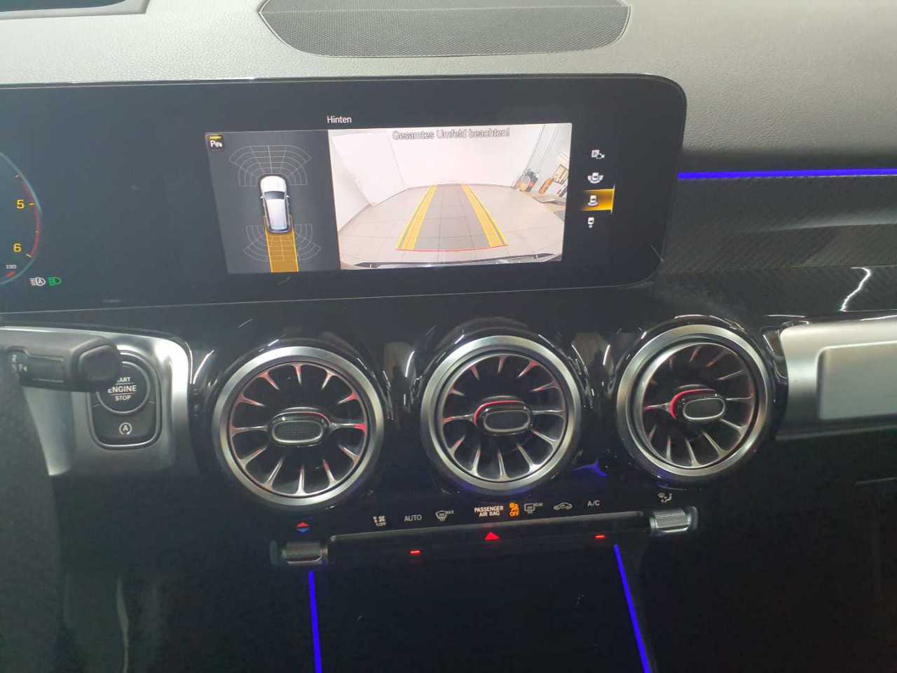 Mercedes-Benz GLB 220 d 8G-DCT AMG Line 13