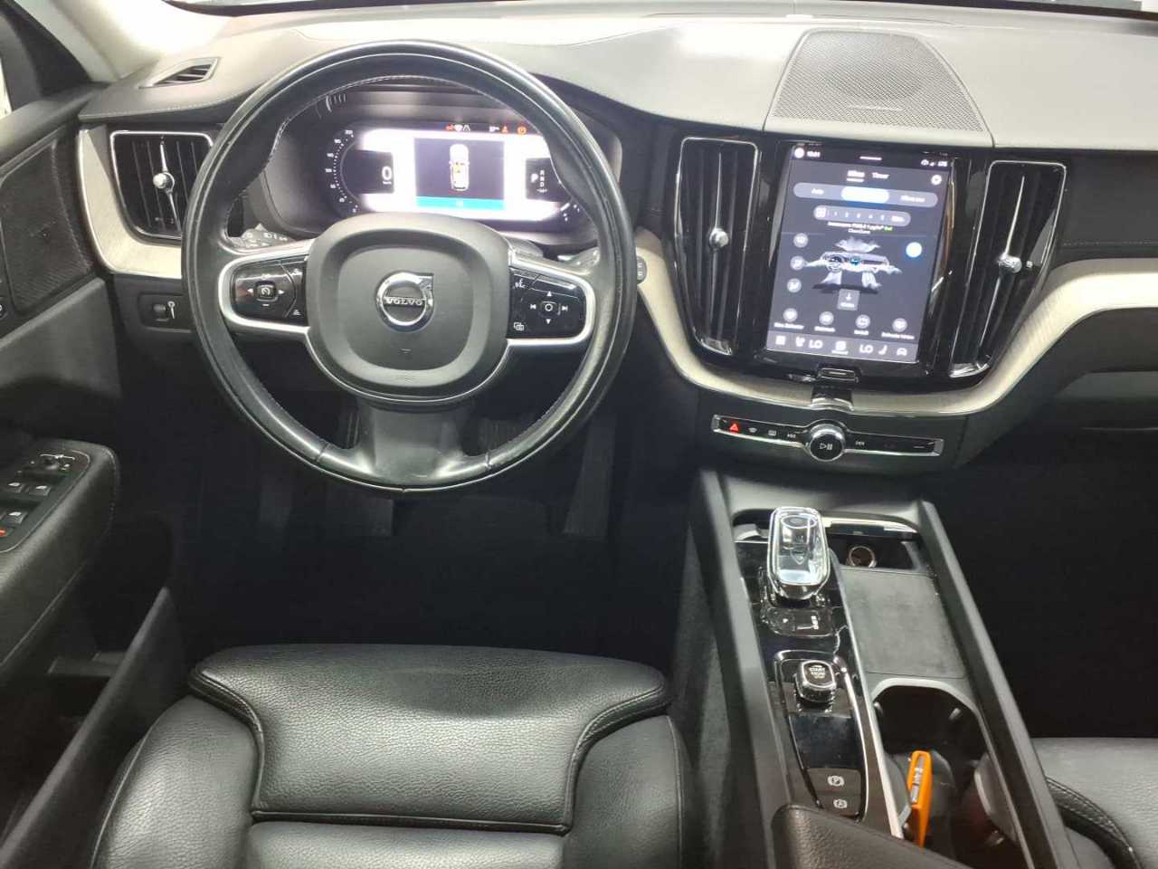 Volvo XC60 B4 D AWD Geartronic Inscription 5