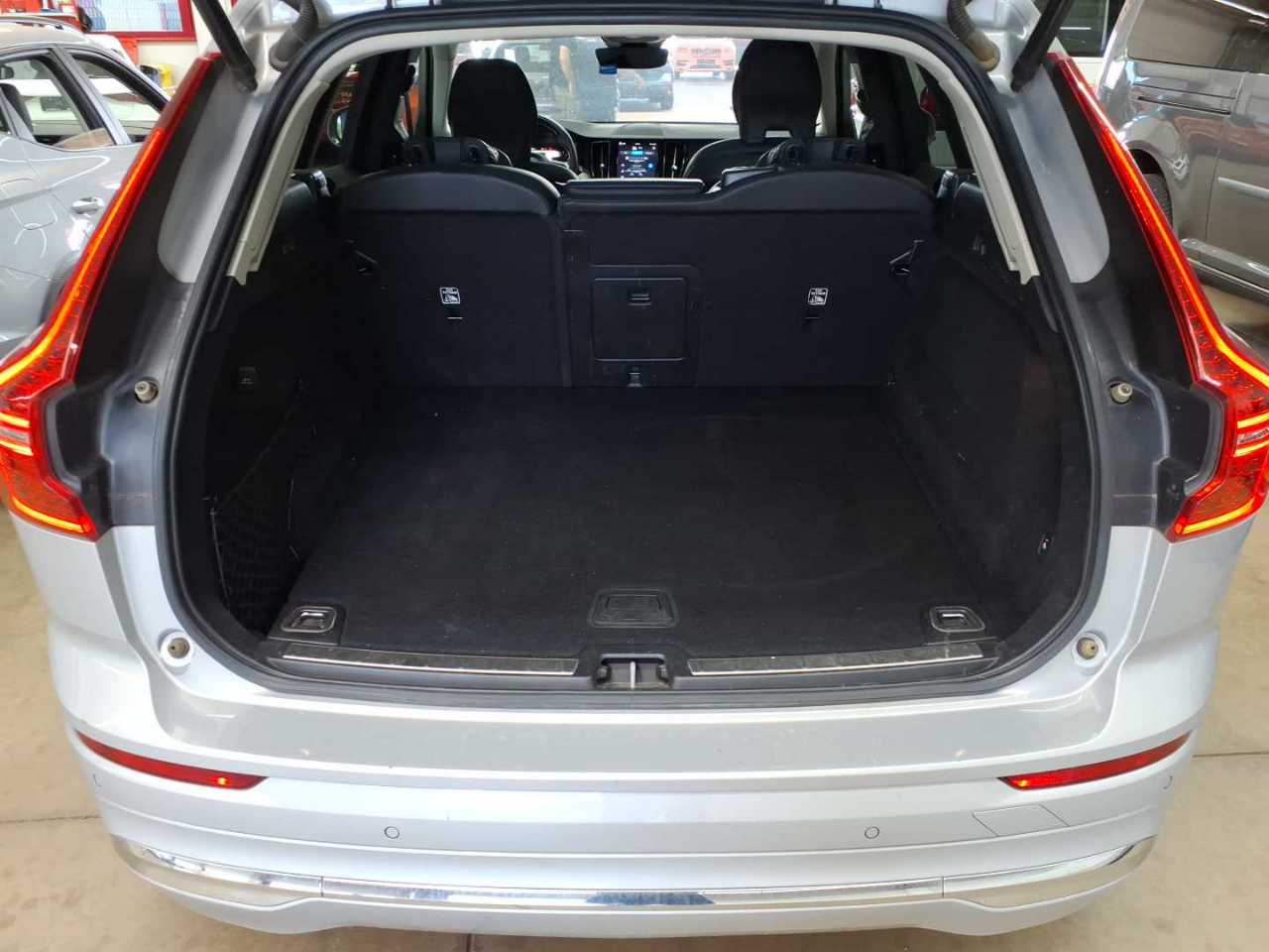 Volvo XC60 B4 D AWD Geartronic Inscription 9
