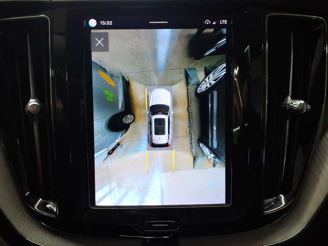 Volvo XC60 B4 D AWD Geartronic Inscription 13