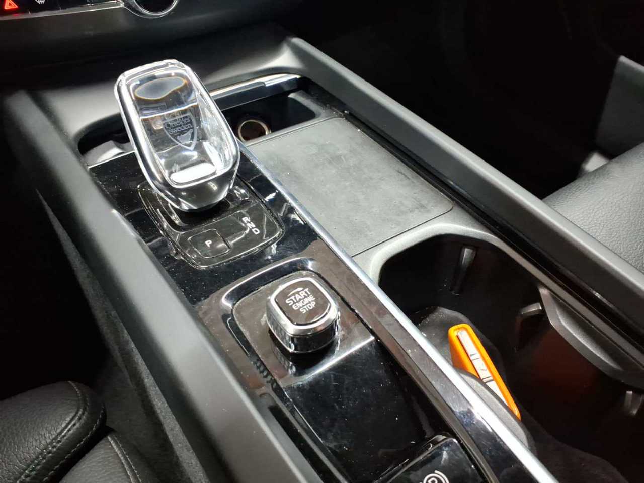 Volvo XC60 B4 D AWD Geartronic Inscription 15
