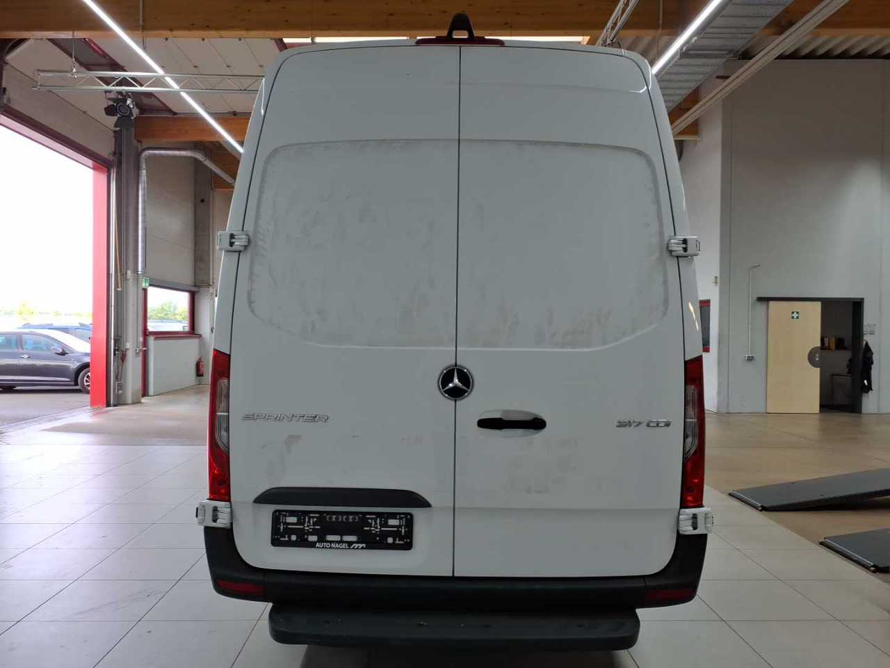 Mercedes-Benz 317 CDI Sprinter Lang HA 5