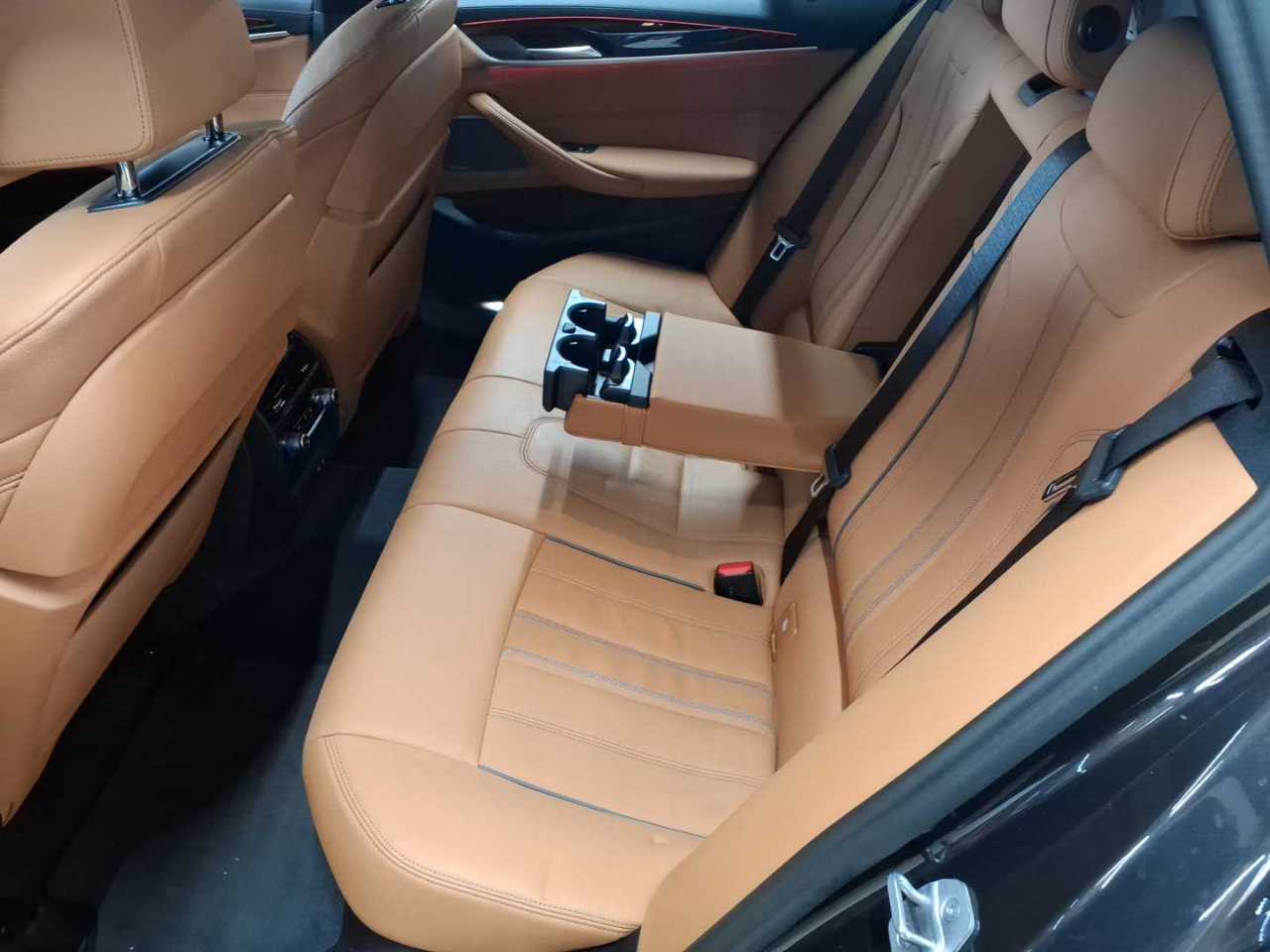Bmw 520d xDrive Touring Aut. Luxury Line 7