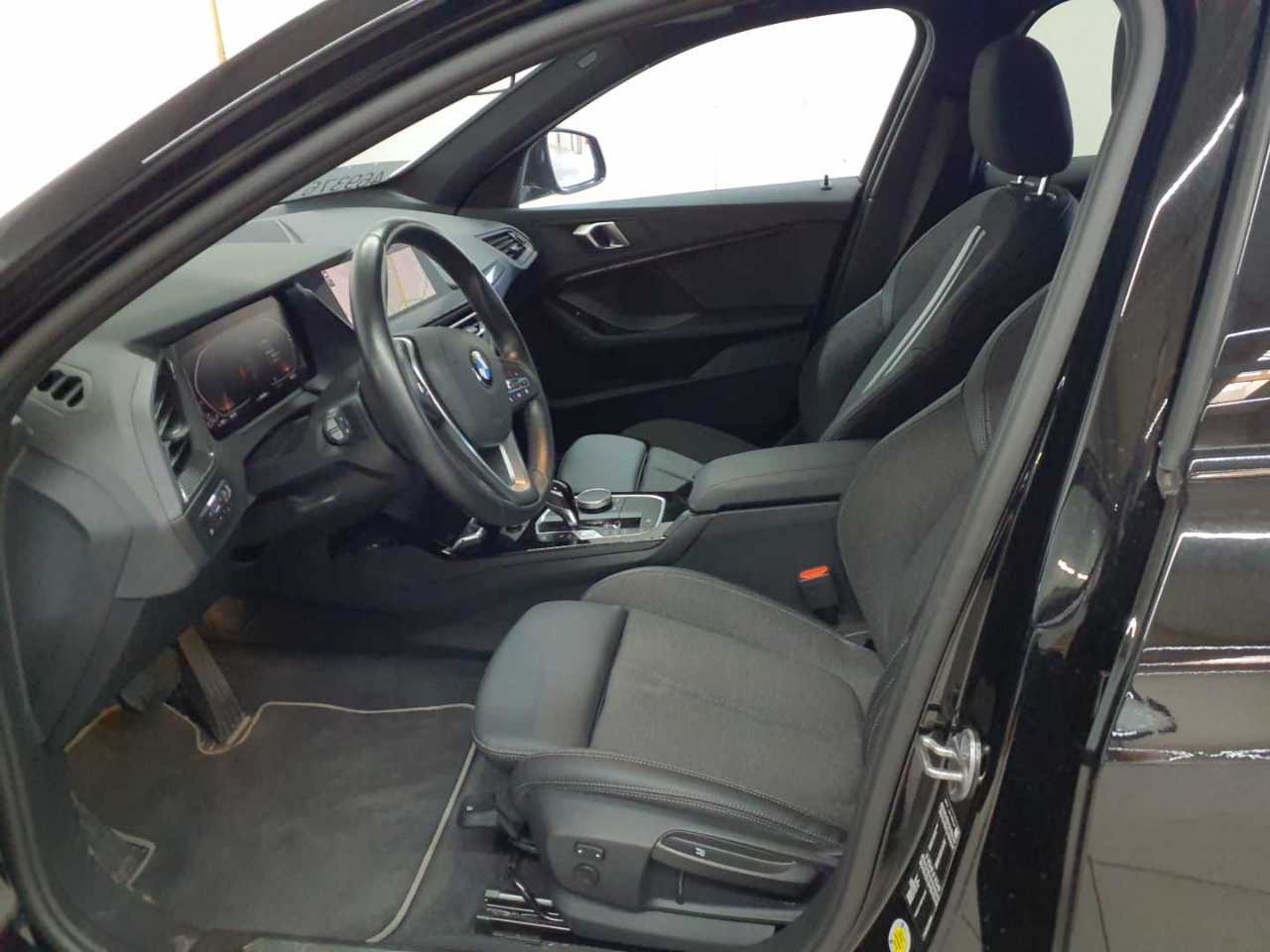 Bmw 118d Aut. Sport Line 3