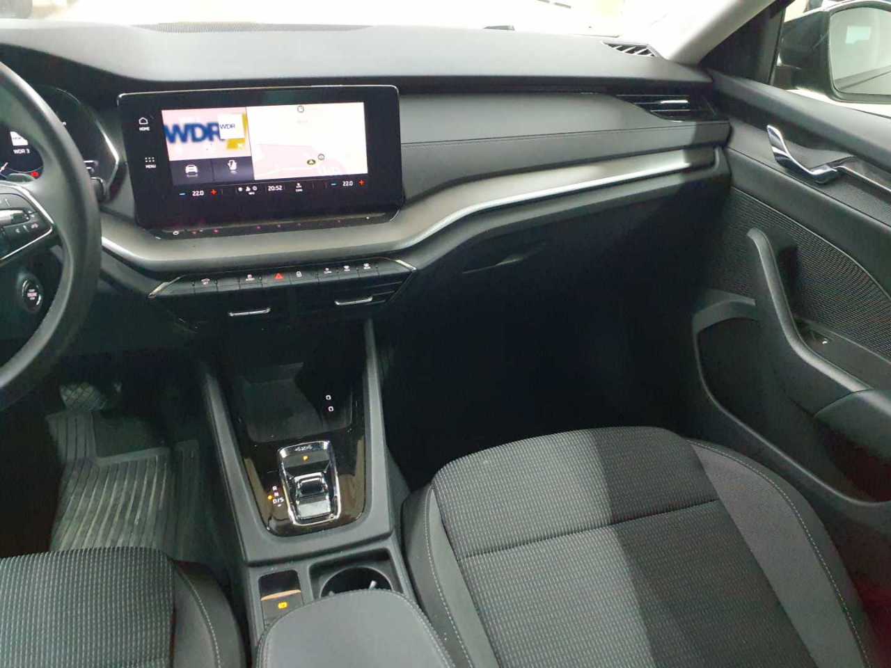 Skoda Octavia Combi 2.0 TDI DSG 4x4 Ambition 6