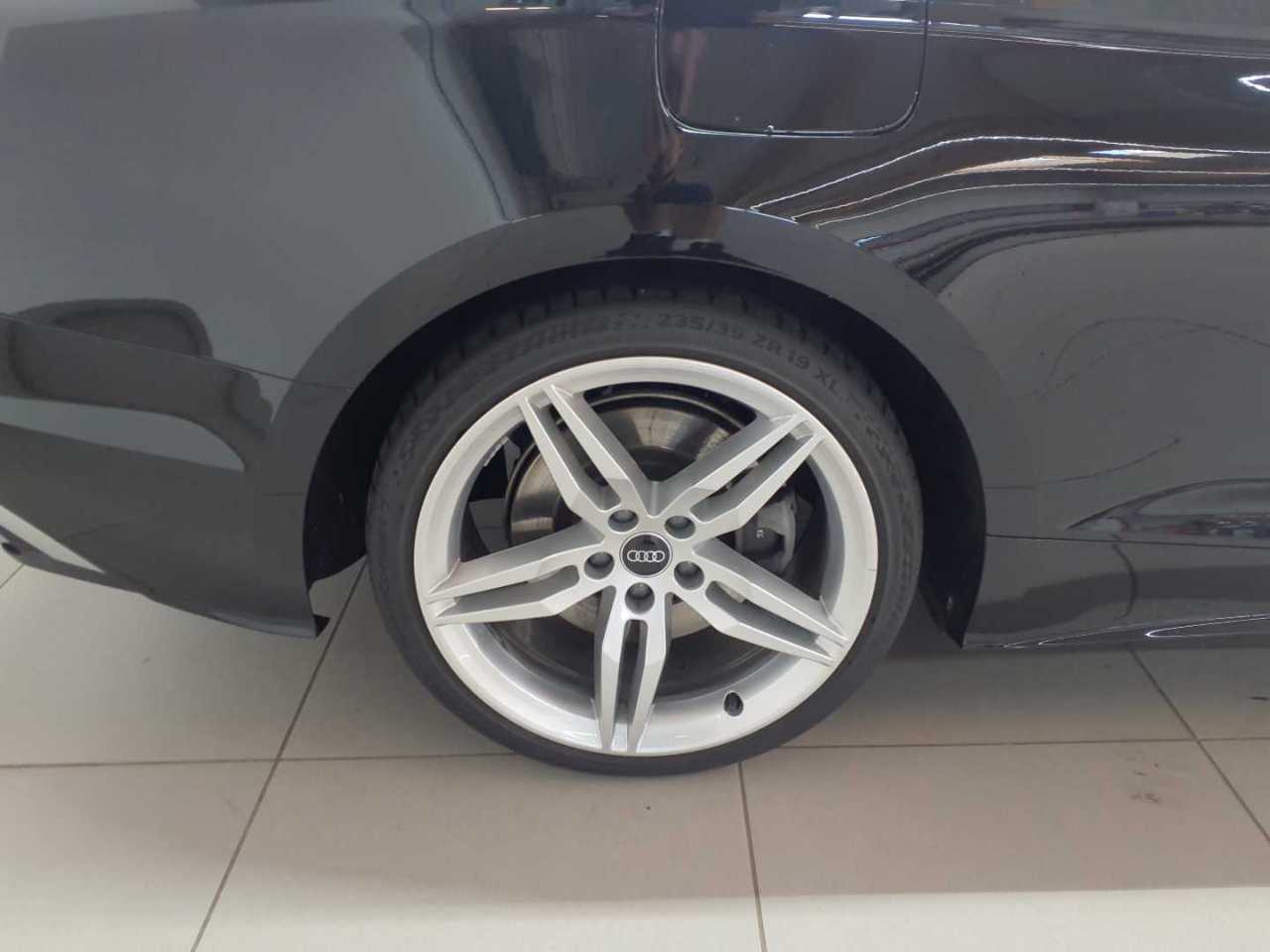 Audi A5 Cabrio 45 TFSI quattro S tronic S line 10