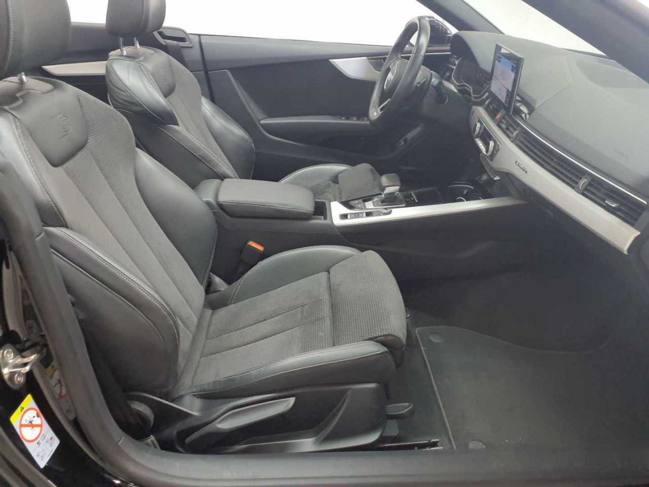 Audi A5 Cabrio 45 TFSI quattro S tronic S line 11