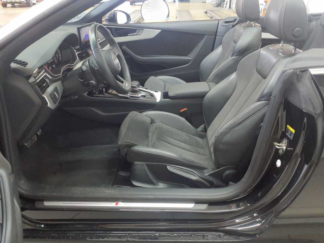 Audi A5 Cabrio 45 TFSI quattro S tronic S line 3