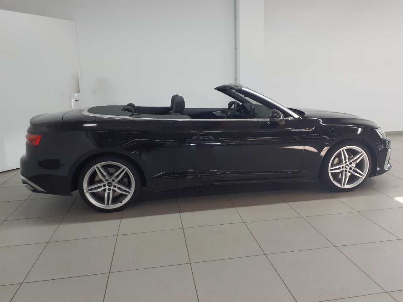Audi A5 Cabrio 45 TFSI quattro S tronic S line 13
