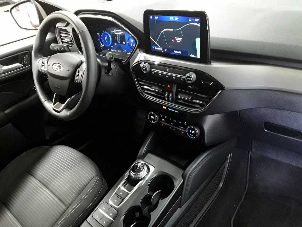 Ford Kuga 2.5 Duratec PHEV TITANIUM 12