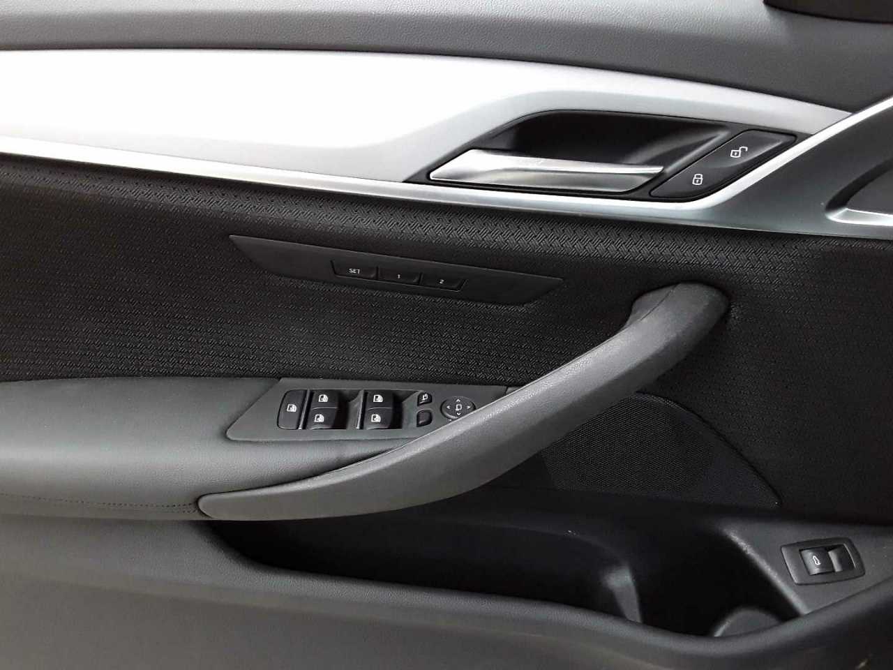 Bmw 530d xDrive Touring Aut. 4