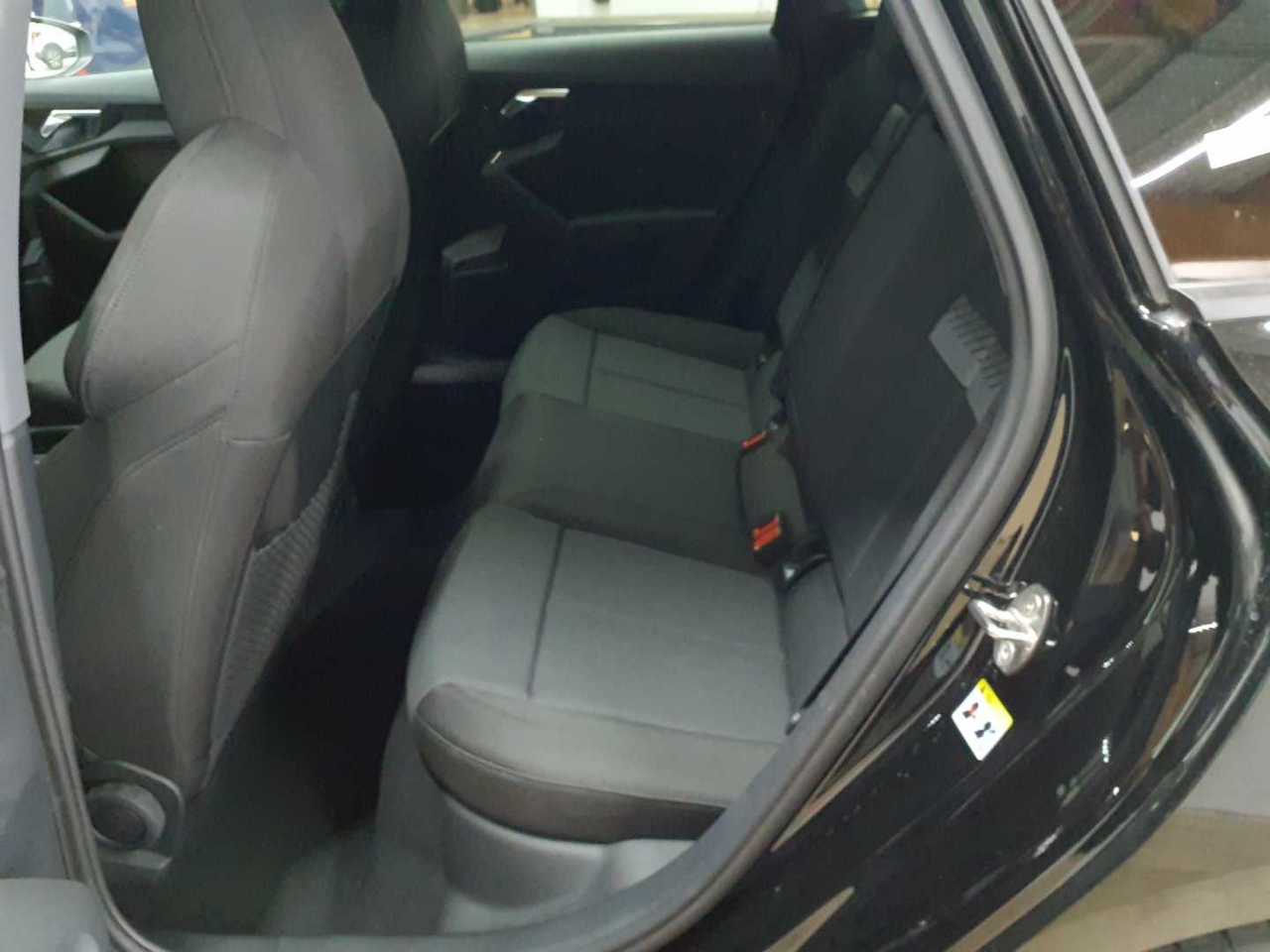 Audi A3 40 TDI Sportback quattro S tronic advanced 5