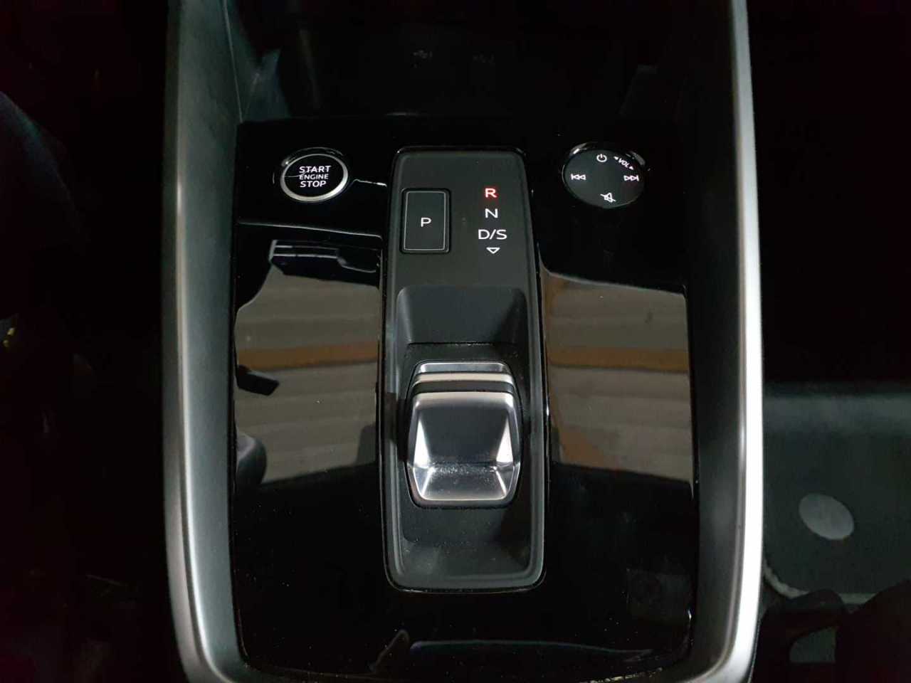 Audi A3 40 TDI Sportback quattro S tronic advanced 16