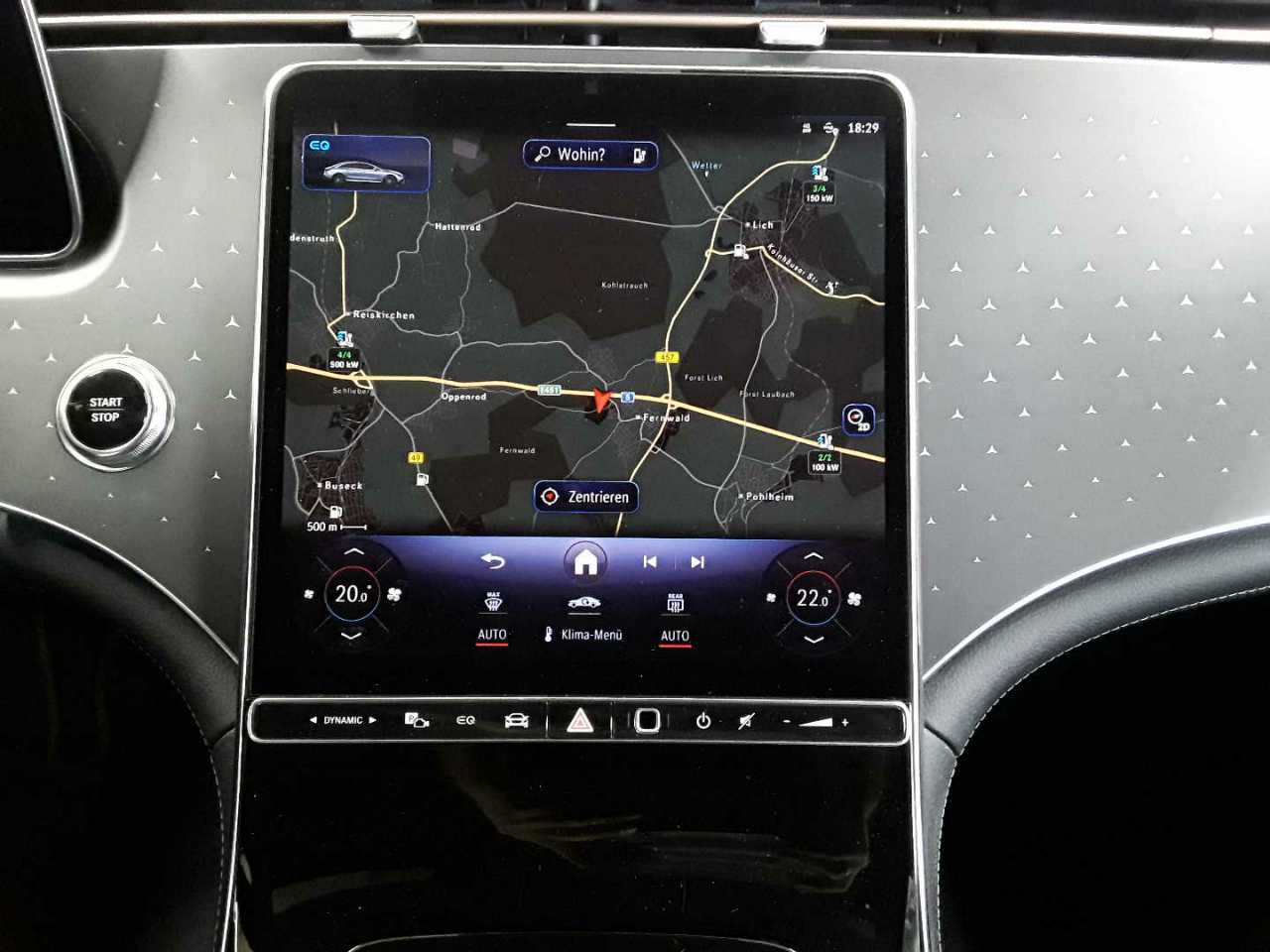 Mercedes-Benz EQE 300 Electric Art 12