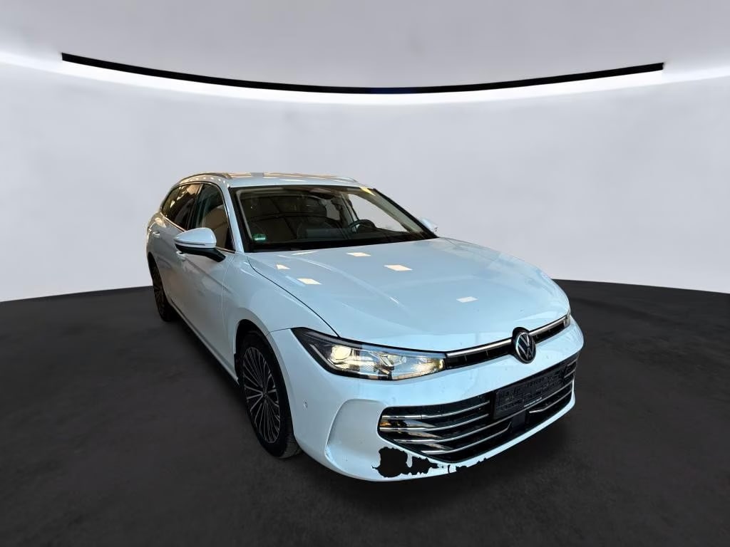 Volkswagen Passat Variant 2.0 2024 2