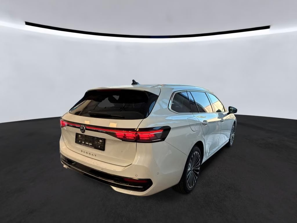 Volkswagen Passat Variant 2.0 2024 4