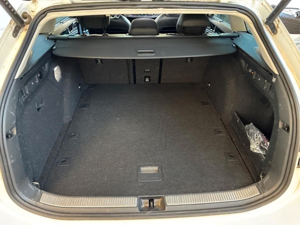Volkswagen Passat Variant 2.0 2024 7