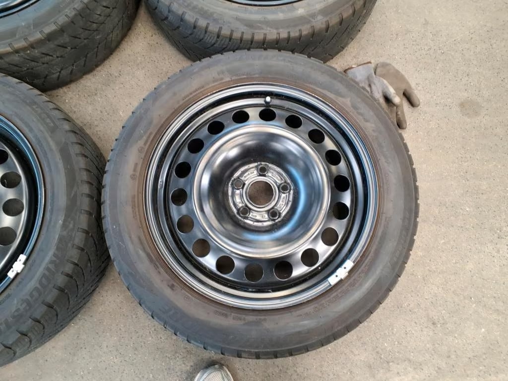 Volkswagen ID.3 2022 8