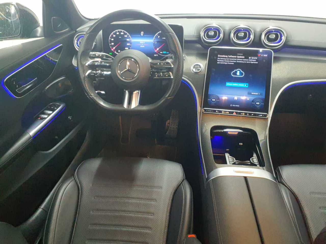 Mercedes-Benz C 220 d T 9G-TRONIC AMG Line 5