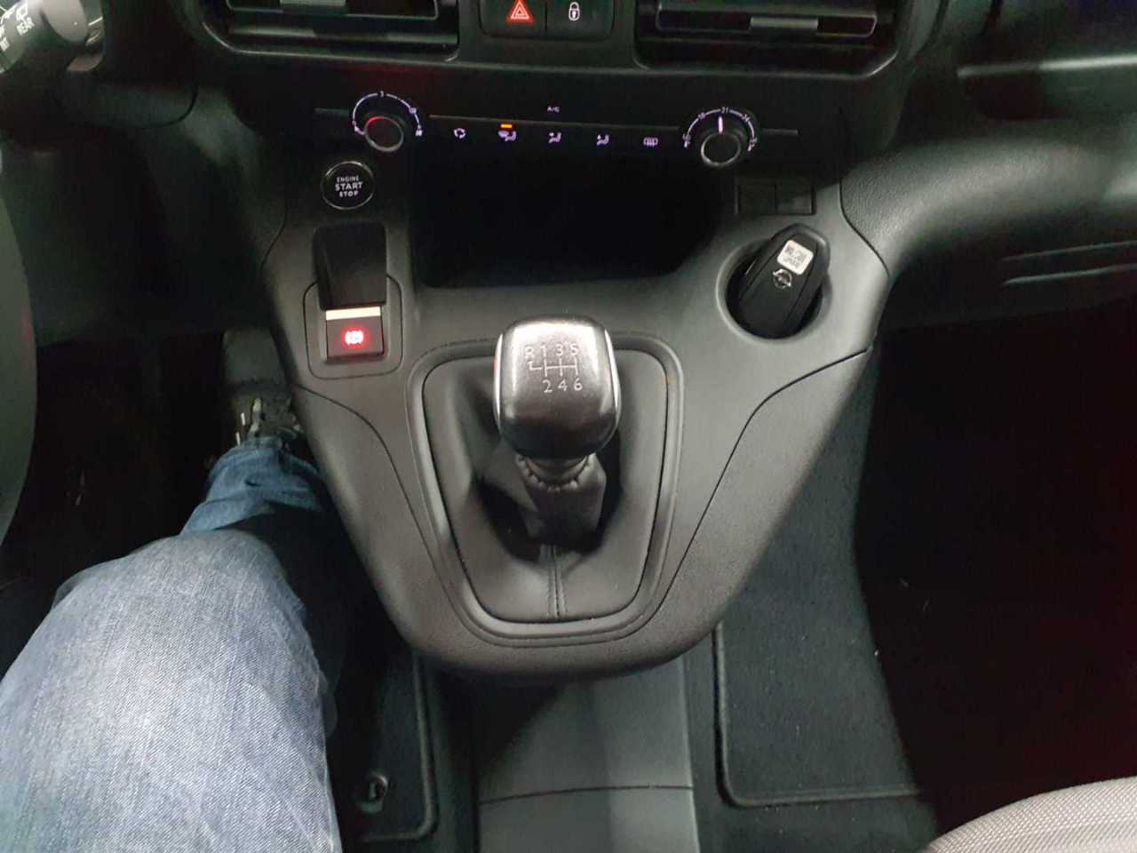 Opel Combo Life 1.5 D Start/Stop Elegance 10