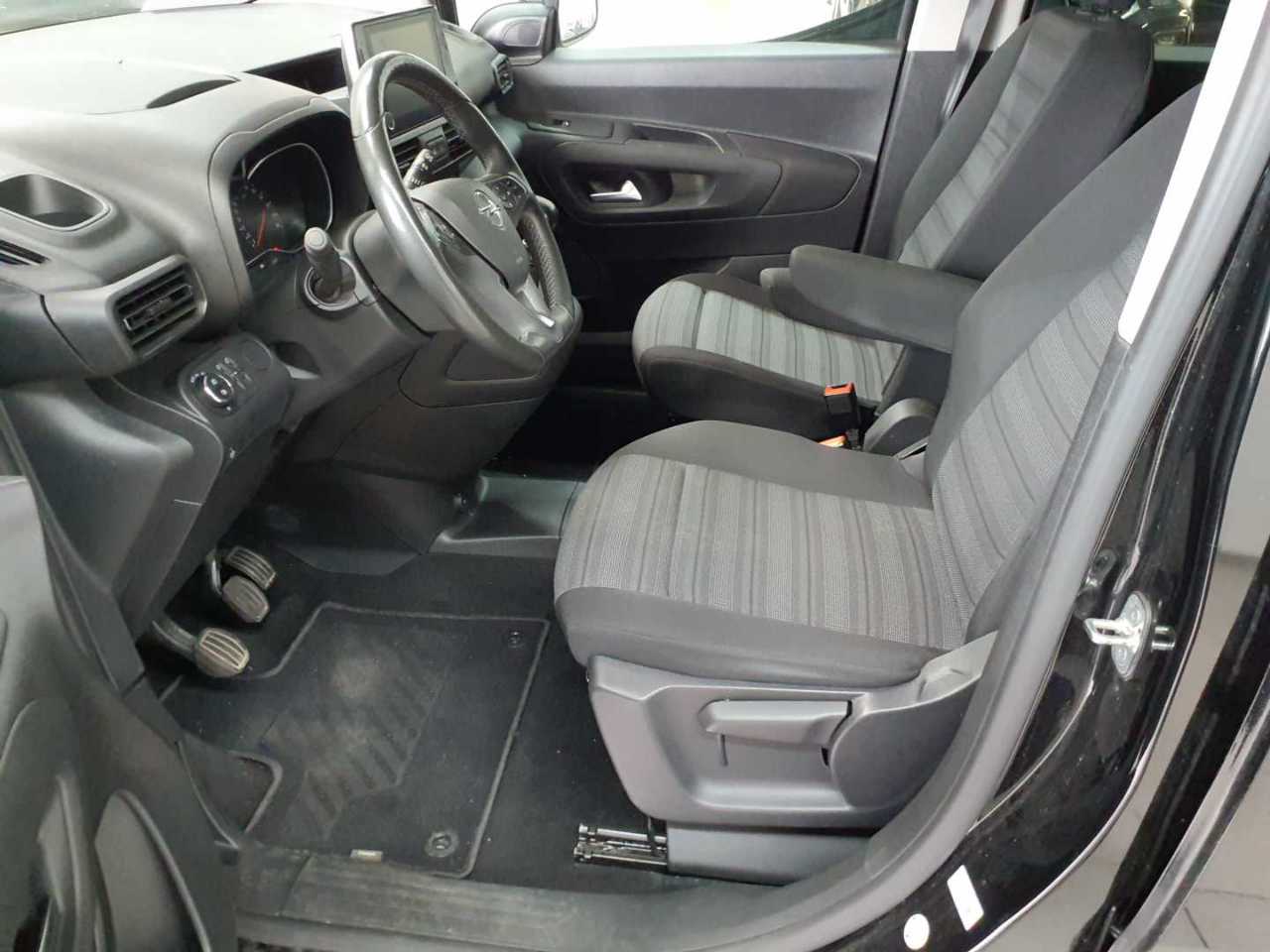 Opel Combo Life 1.5 D Start/Stop Elegance 7